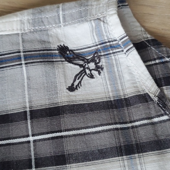 2/$10 American Eagle Outfitters shirt - Picture 8 of 8